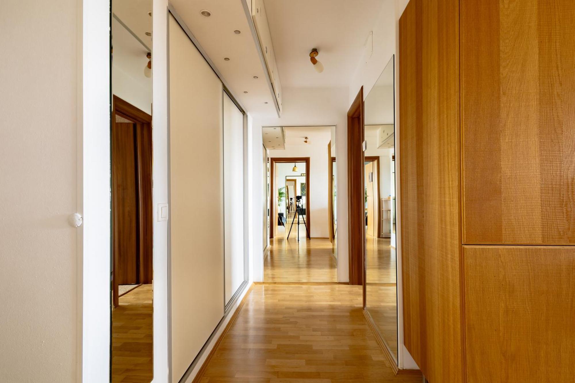 Casa S Piata Alba Iulia Apartment บูคาเรสต์ ภายนอก รูปภาพ
